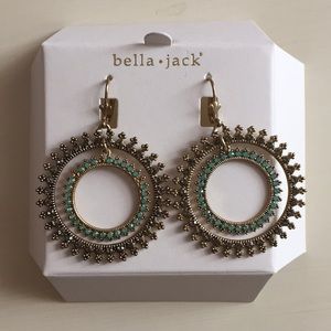 NWOT Bella jack earrings